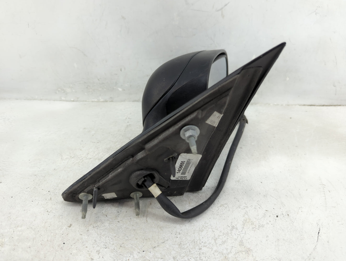 2002-2011 Ford Crown Victoria Passenger Side View Mirror - Right Door Mirror OEM Used - Oemusedautoparts1.com