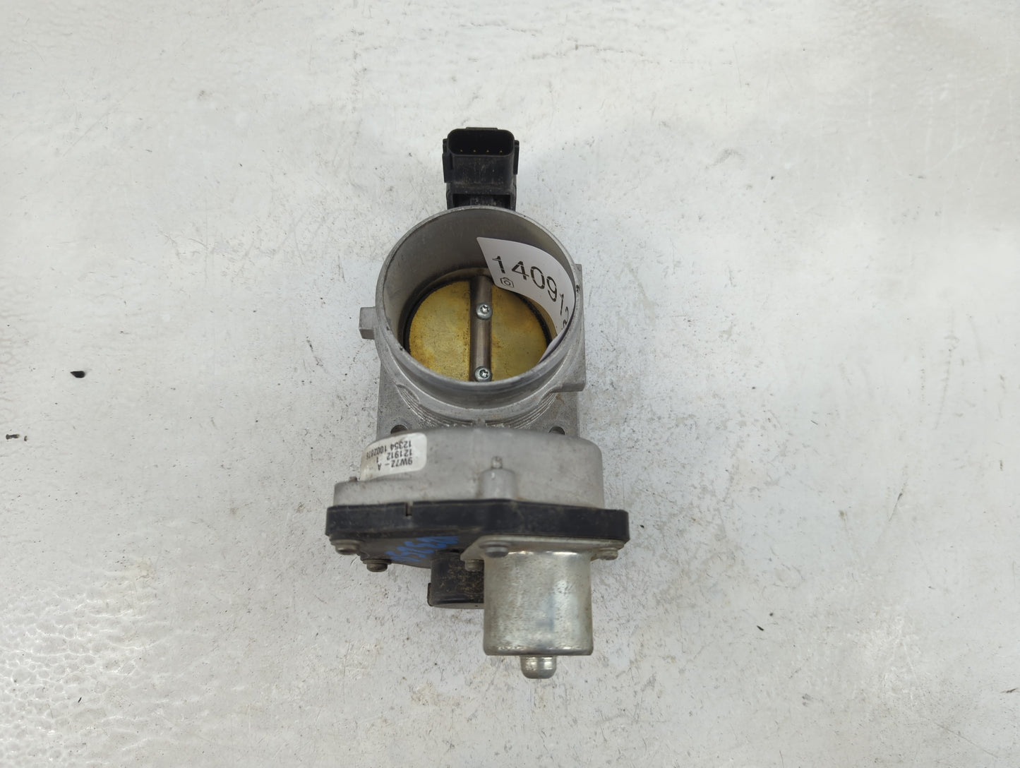 2005-2011 Ford Crown Victoria Throttle Body P/N:AG1E-9E928-BA Fits OEM Used Auto Parts - Oemusedautoparts1.com