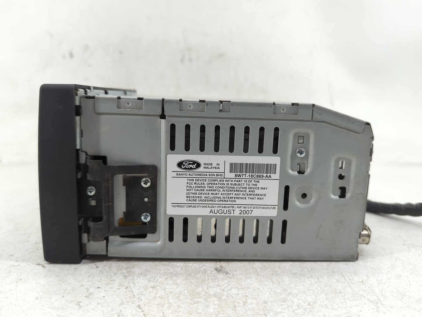 2008-2011 Ford Crown Victoria Radio AM FM Cd Player Receiver Replacement P/N:8W7T-18C869-AA Fits Fits 2008 2009 2010 2011 OE