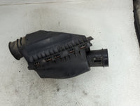 2004-2010 Ford Crown Victoria Air Cleaner Intake-duct Hose Tube - Oemusedautoparts1.com