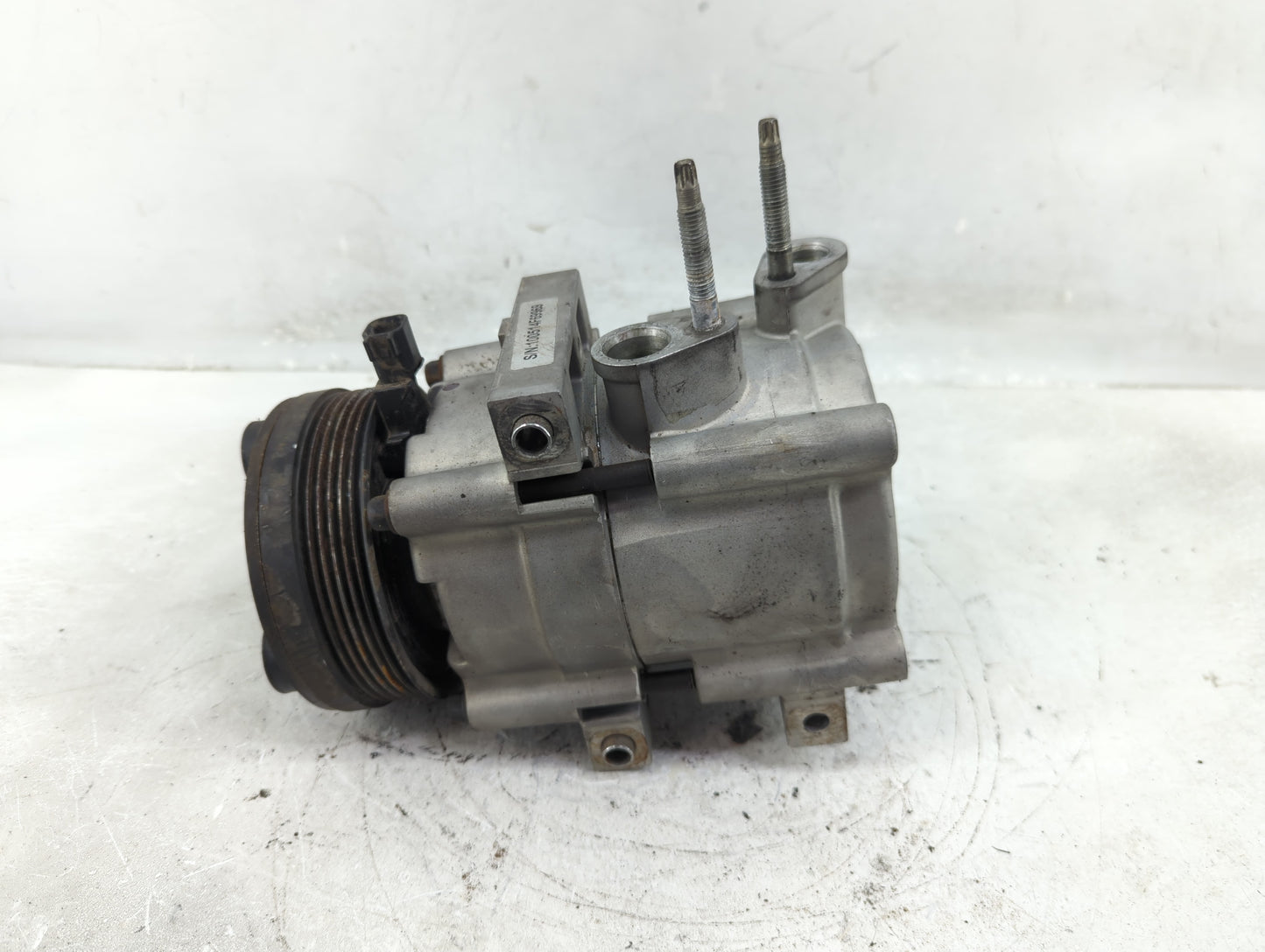 2007-2012 Ford E-150 Air Conditioning A/c Ac Compressor Oem - Oemusedautoparts1.com