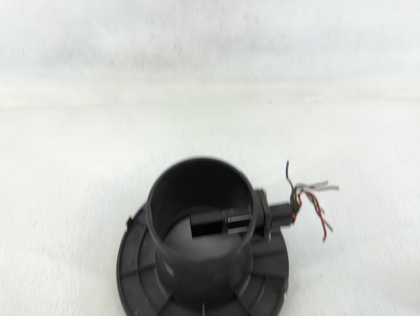 2004-2014 Ford E-150 Mass Air Flow Meter Maf - Oemusedautoparts1.com