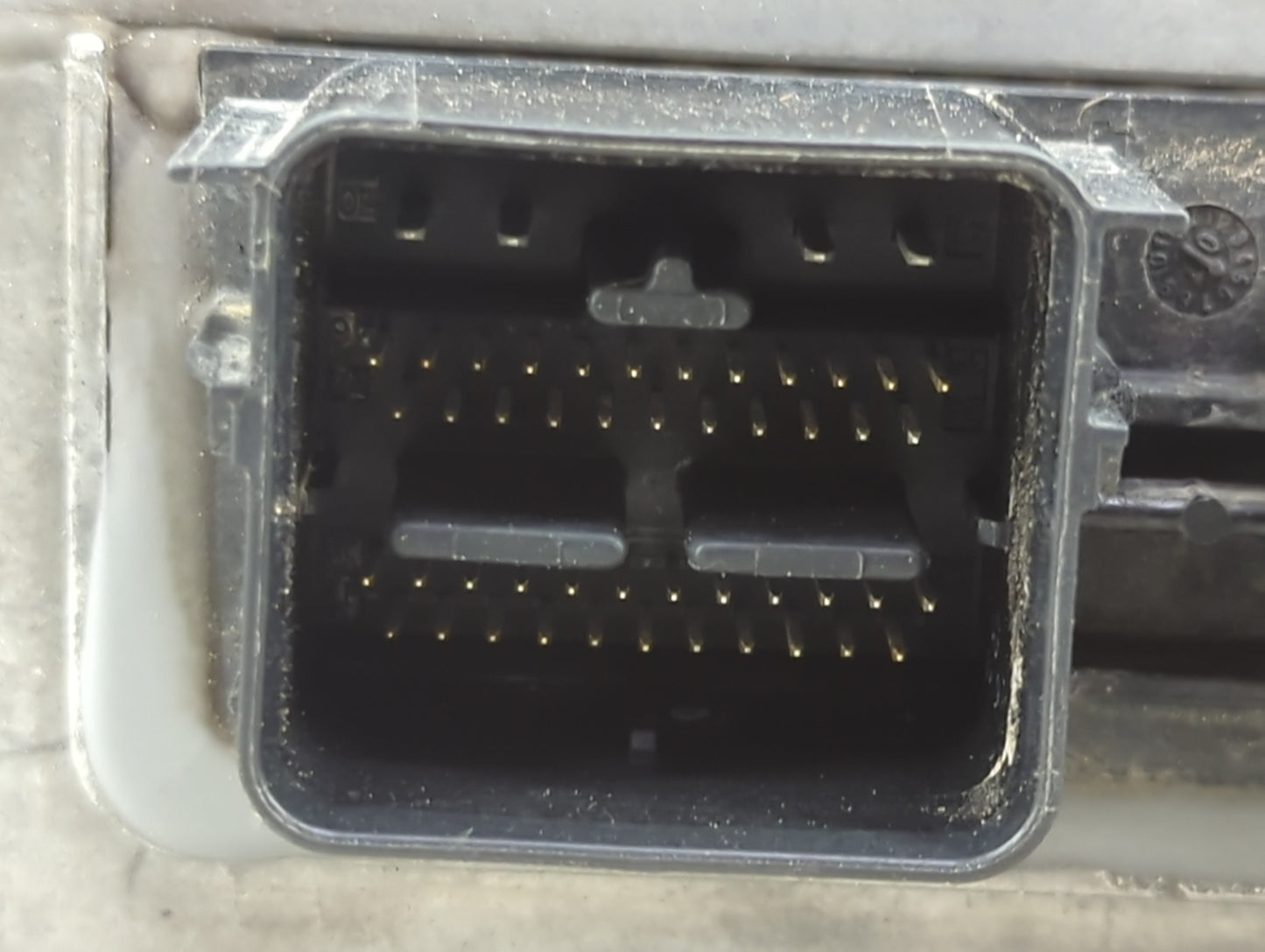 2008 Ford E150 PCM Engine Control Computer ECU ECM PCU OEM P/N:8C2A-12A650-HC VK2-C2809, PCM170F, HHF2 Fits OEM Used Auto Pa
