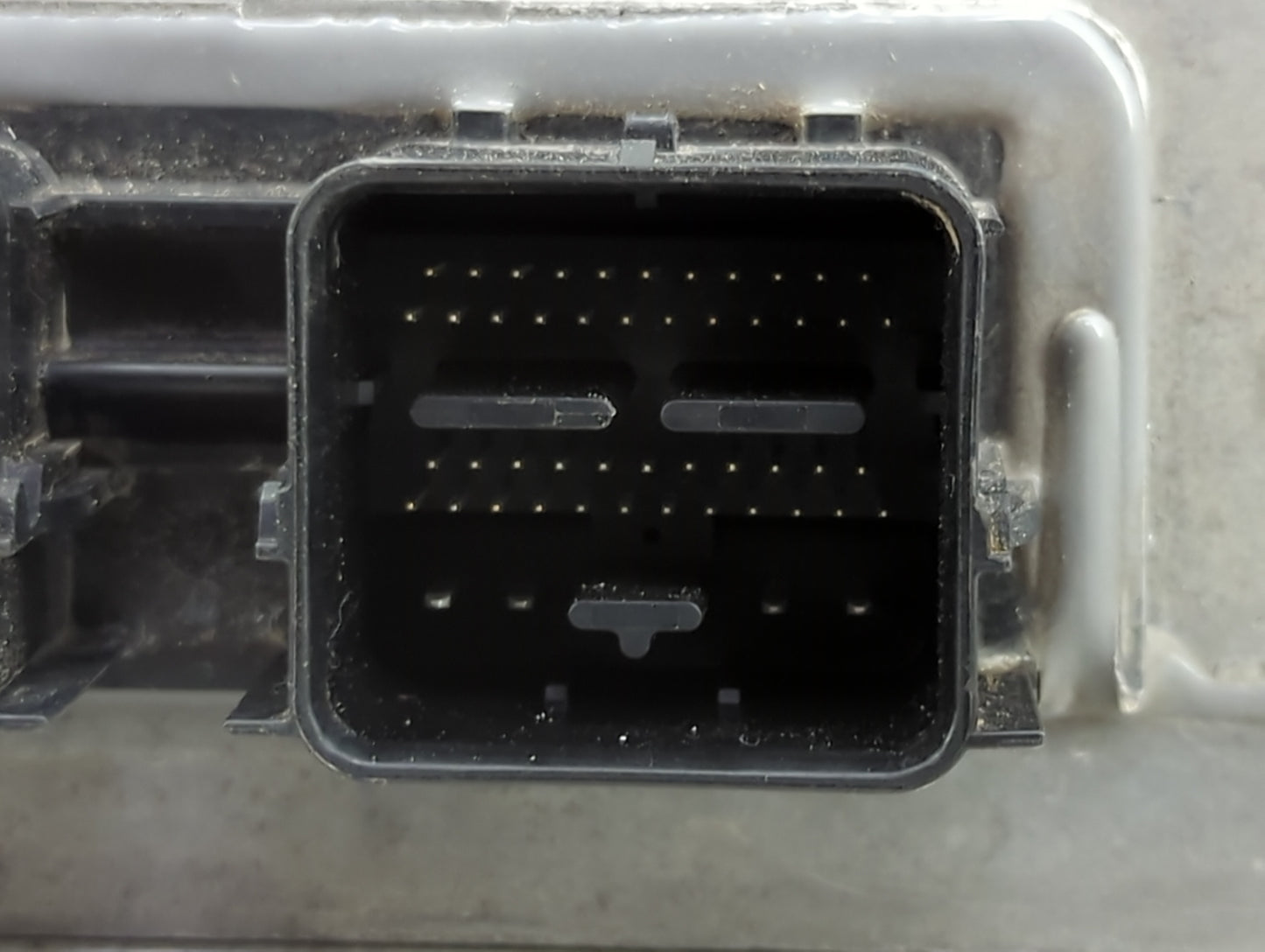 2008 Ford E150 PCM Engine Control Computer ECU ECM PCU OEM P/N:VK2-C2809, PCM170F 8C2A-12A650-HC Fits OEM Used Auto Parts - 