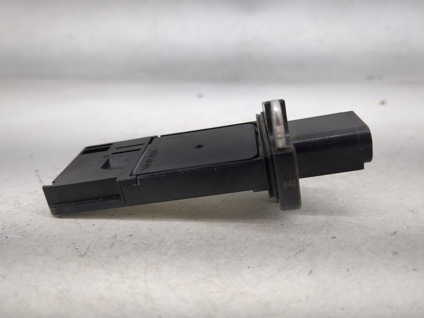 Ford E150 Mass Air Flow Meter Maf 1485595 - Oemusedautoparts1.com