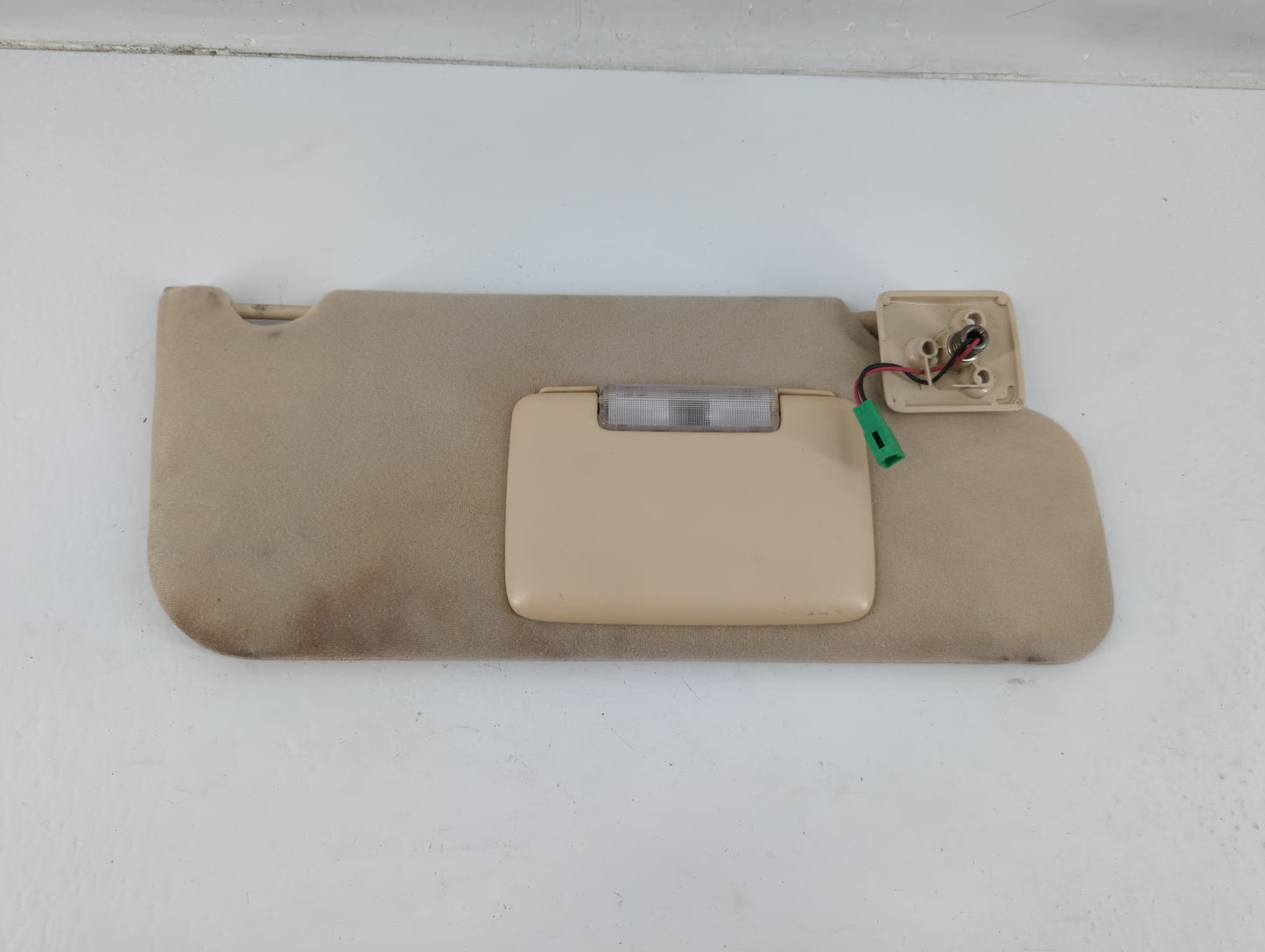 2007-2010 Ford Edge Sun Visor Shade Replacement Passenger Right Mirror Fits Fits 2007 2008 2009 2010 OEM Used Auto Parts - O