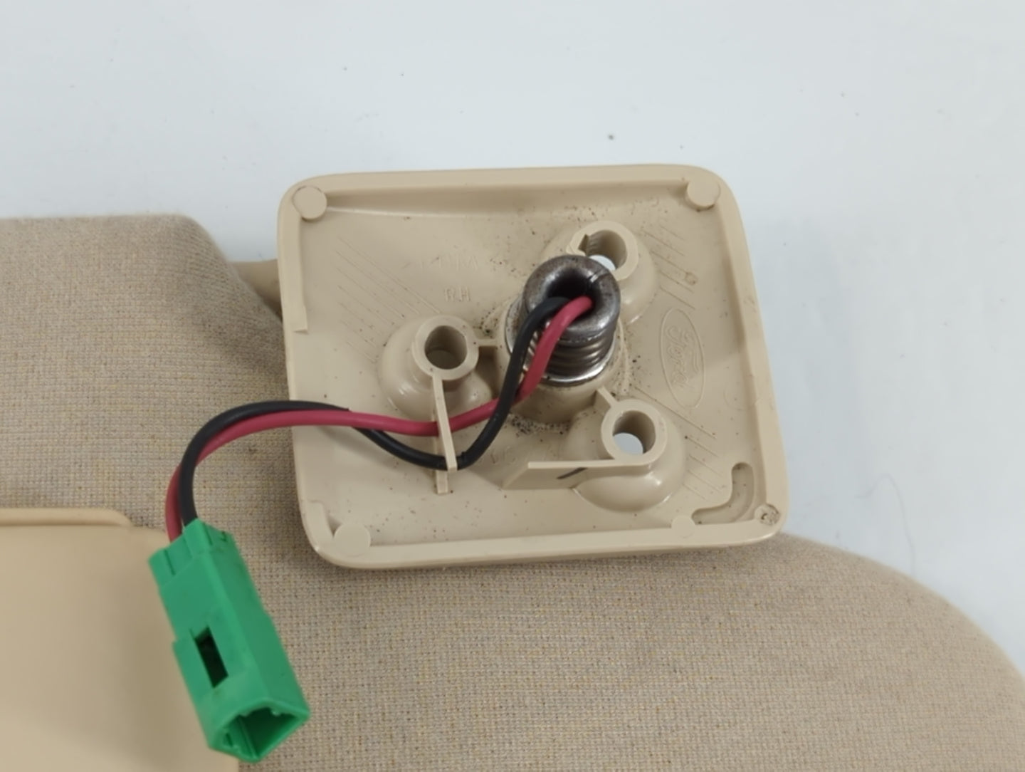 2007-2010 Ford Edge Sun Visor Shade Replacement Passenger Right Mirror Fits Fits 2007 2008 2009 2010 OEM Used Auto Parts - O