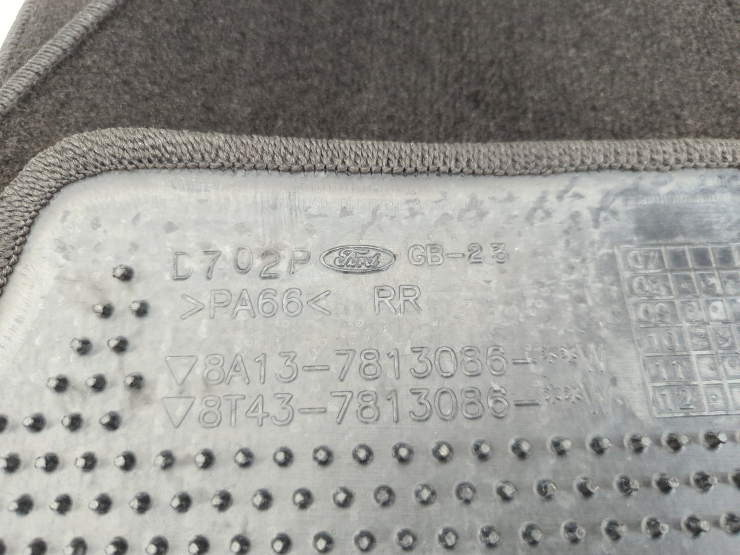 Ford Edge 4PC Floor Mats - Oemusedautoparts1.com