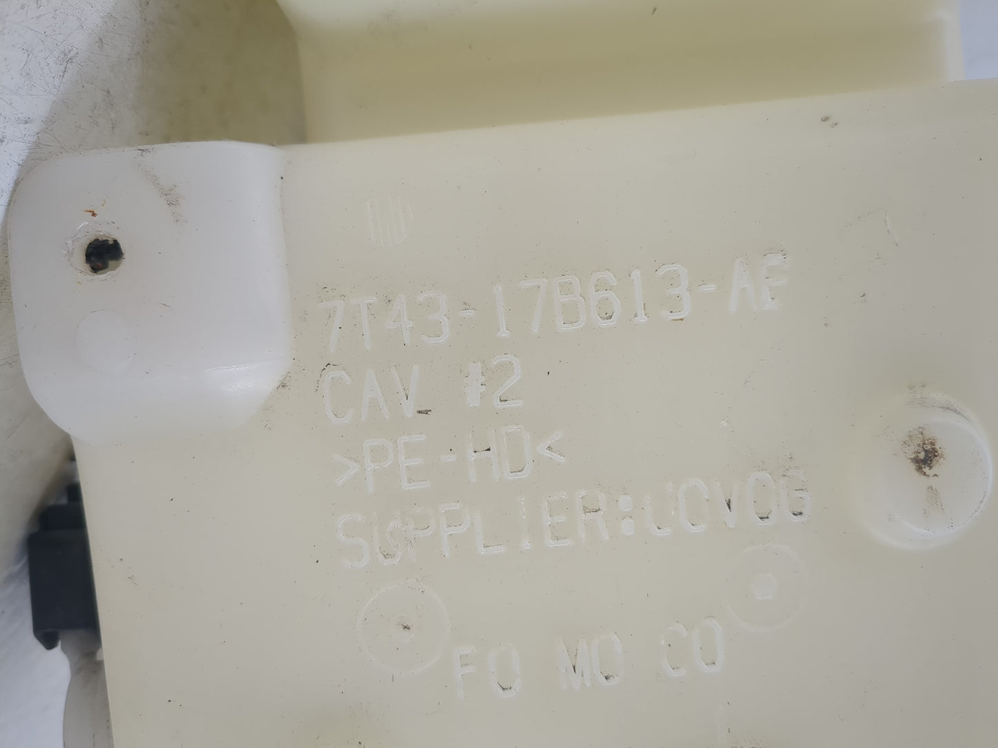 2007-2014 Ford Edge Windshield Washer Fluid Reservoir Bottle Oem - Oemusedautoparts1.com