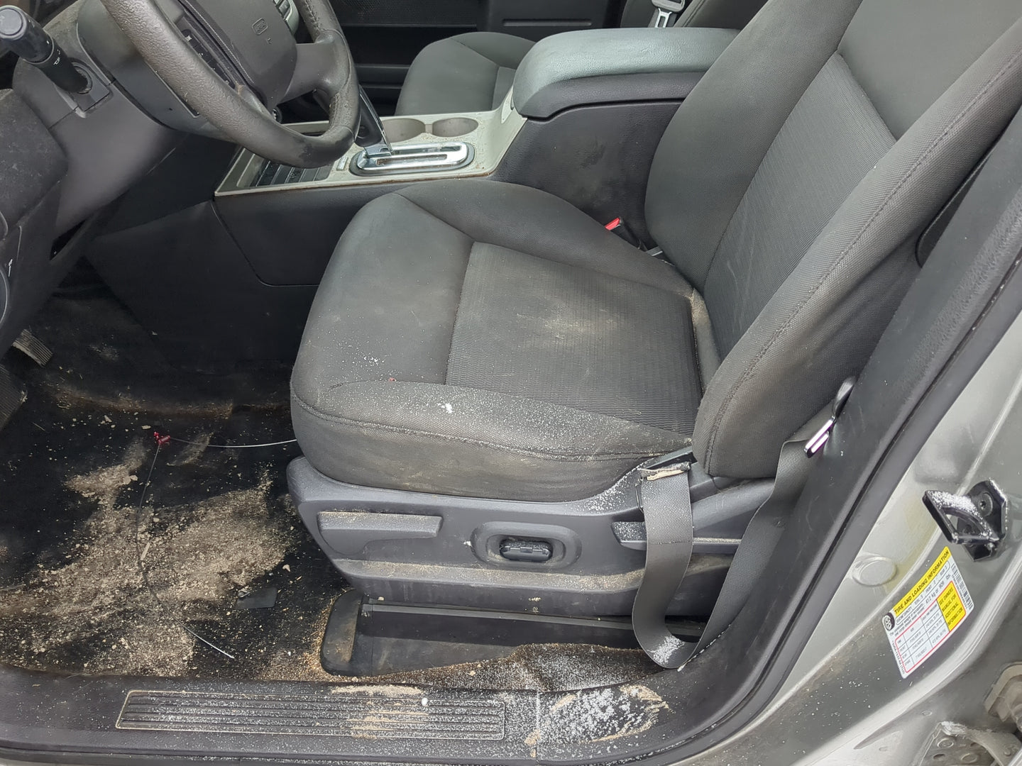 2008-2010 Ford Edge Driver Front Seat Oem 1248989 - Oemusedautoparts1.com