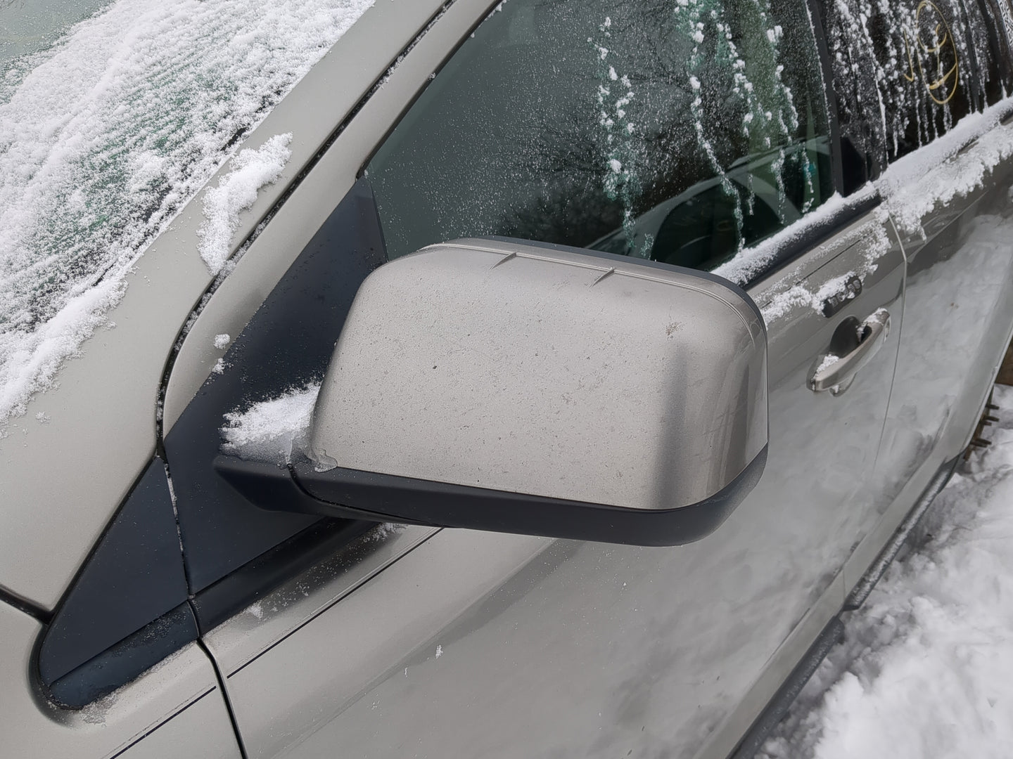2008 Ford Edge Side Mirror Replacement Driver Left View Door Mirror Fits OEM Used Auto Parts - Oemusedautoparts1.com