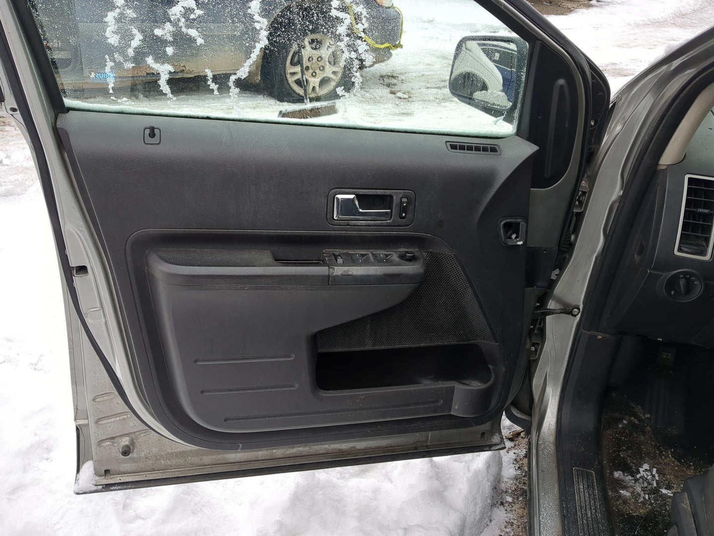 2008 Ford Edge Front Left Driver Interior Door Panel Trim 1249007 - Oemusedautoparts1.com