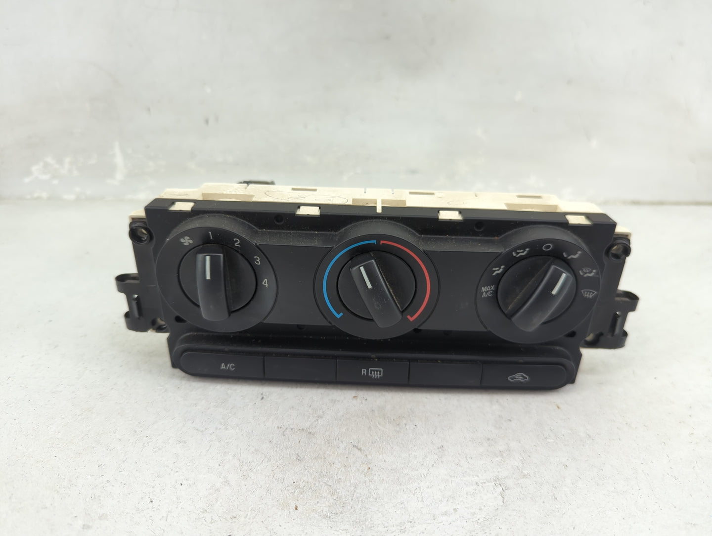 2008 Ford Edge Climate Control Module Temperature AC/Heater Replacement P/N:7T43-19980-AC MX237000-2063 Fits OEM Used Auto P