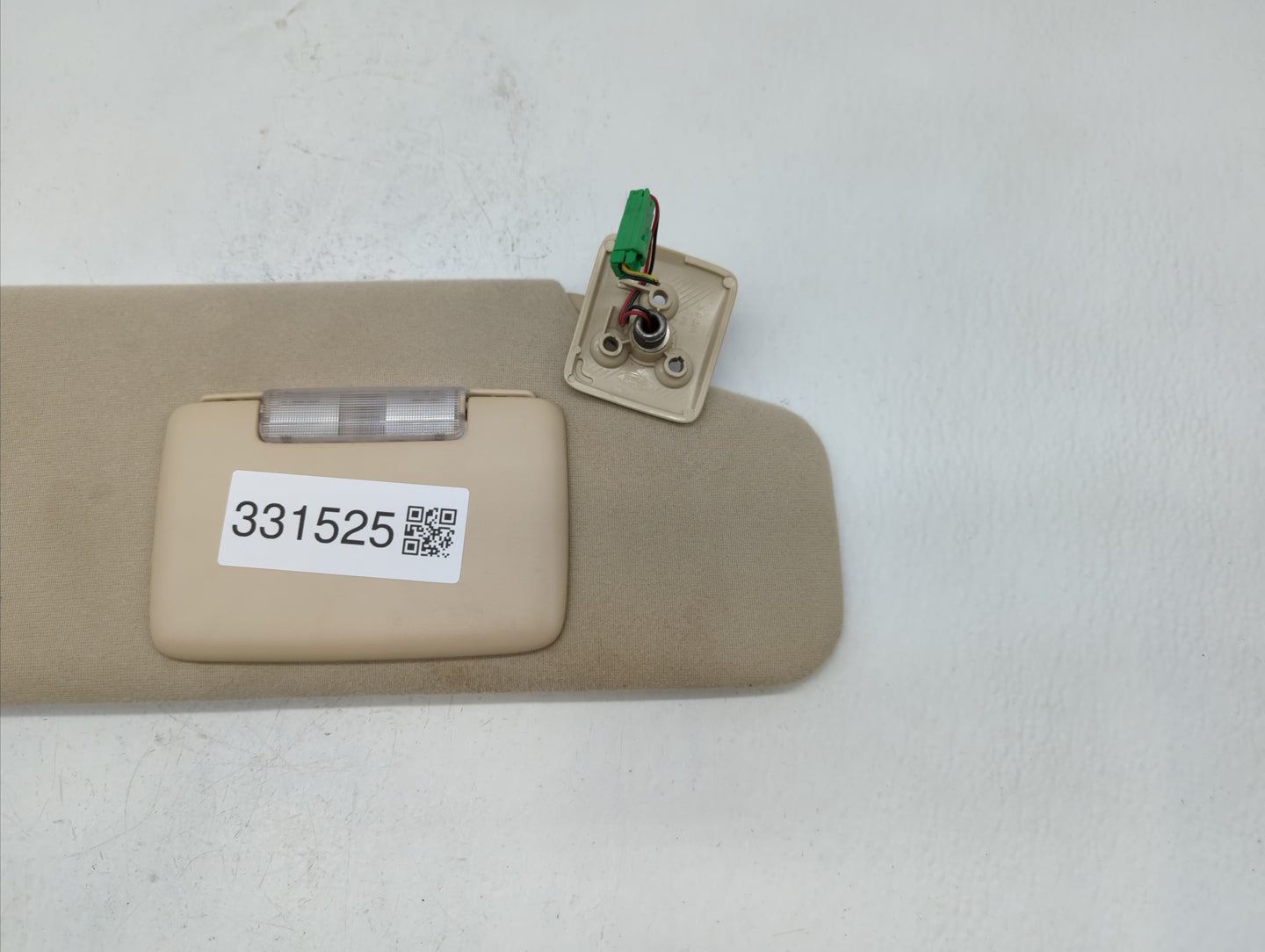 2007-2010 Ford Edge Sun Visor Shade Replacement Passenger Right Mirror Fits Fits 2007 2008 2009 2010 OEM Used Auto Parts - O