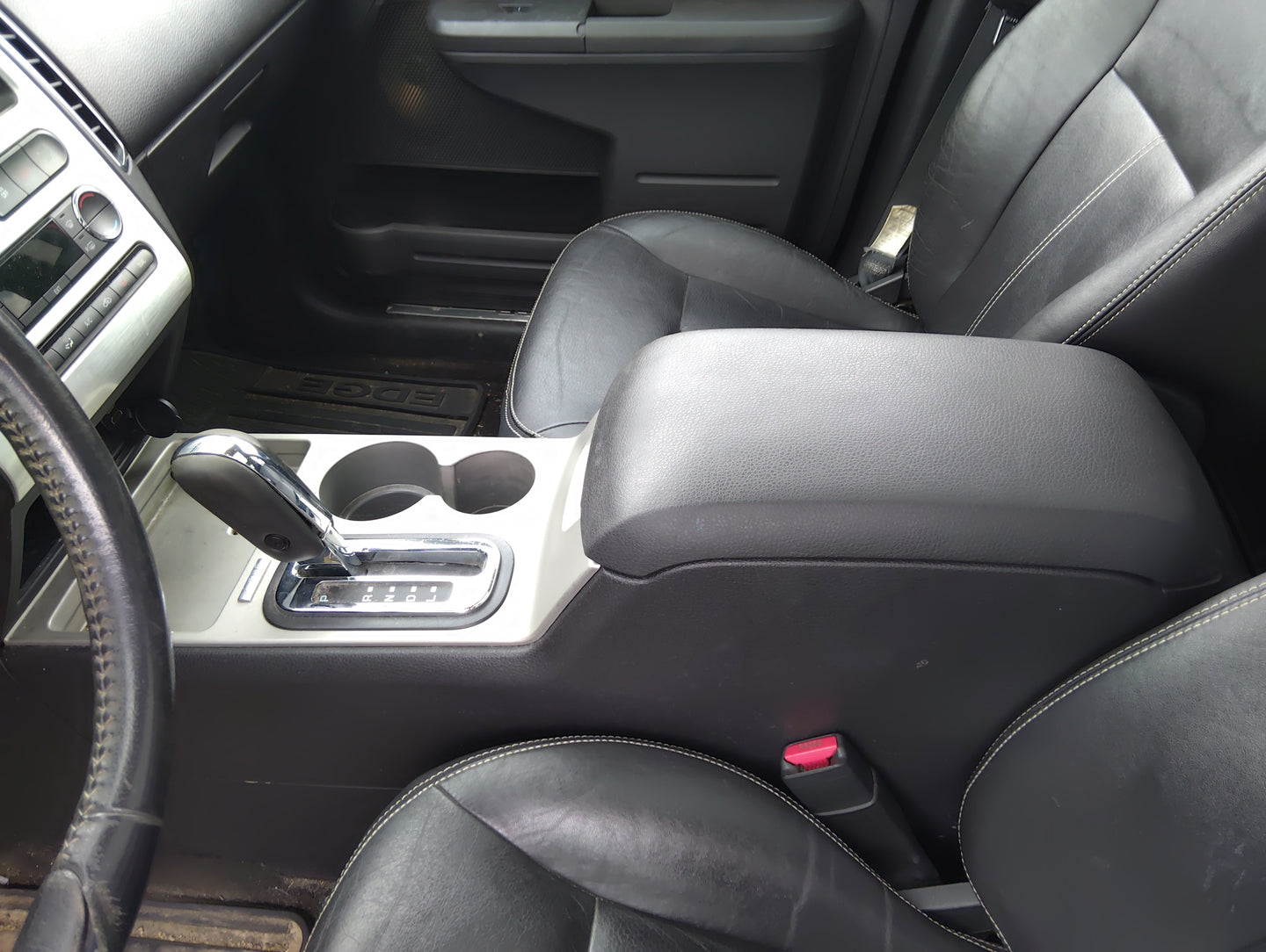 2008 Ford Edge Center Floor Console Fits OEM Used Auto Parts - Oemusedautoparts1.com