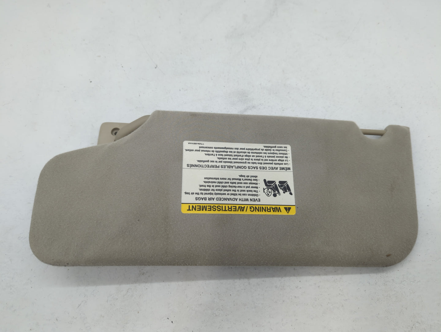 2007-2010 Ford Edge Sun Visor Shade Replacement Passenger Right Mirror Fits Fits 2007 2008 2009 2010 OEM Used Auto Parts - O
