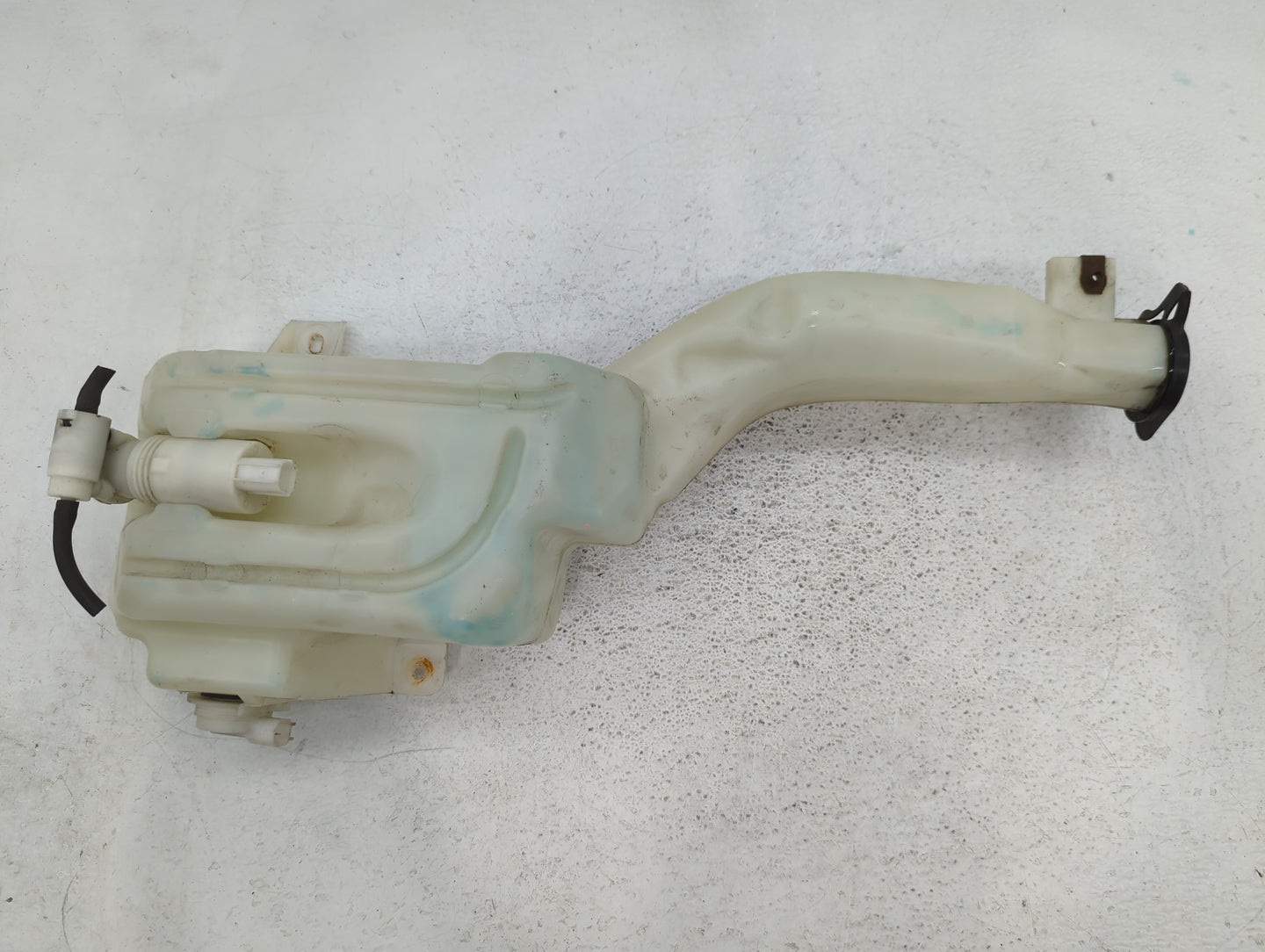 2007-2014 Ford Edge Windshield Washer Fluid Reservoir Bottle Oem - Oemusedautoparts1.com