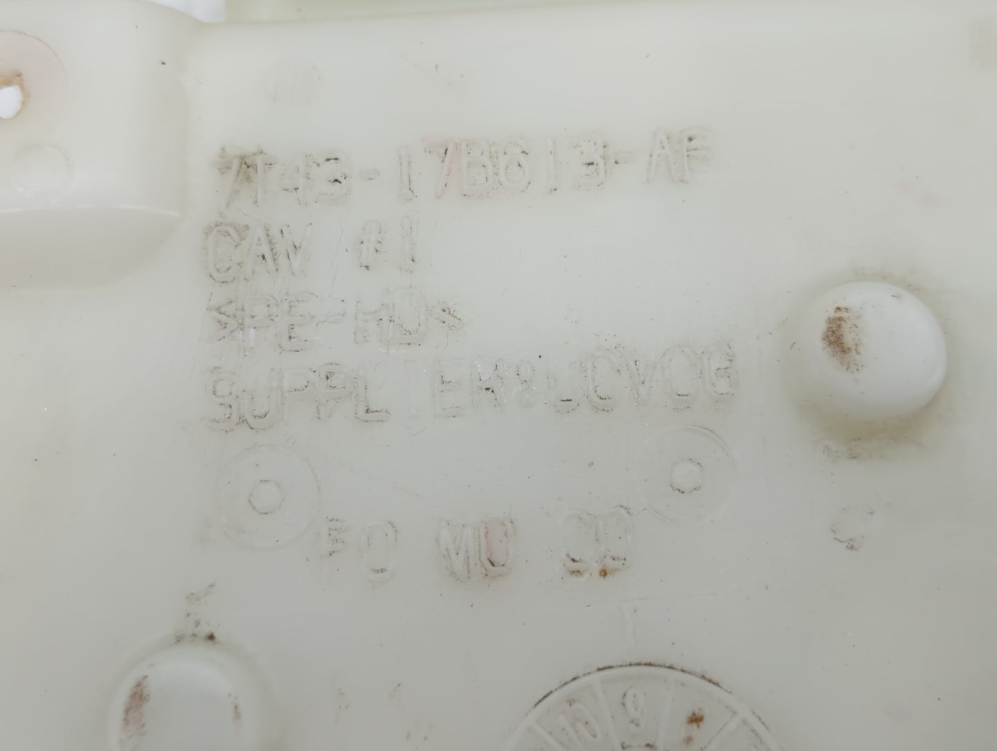 2007-2014 Ford Edge Windshield Washer Fluid Reservoir Bottle Oem - Oemusedautoparts1.com