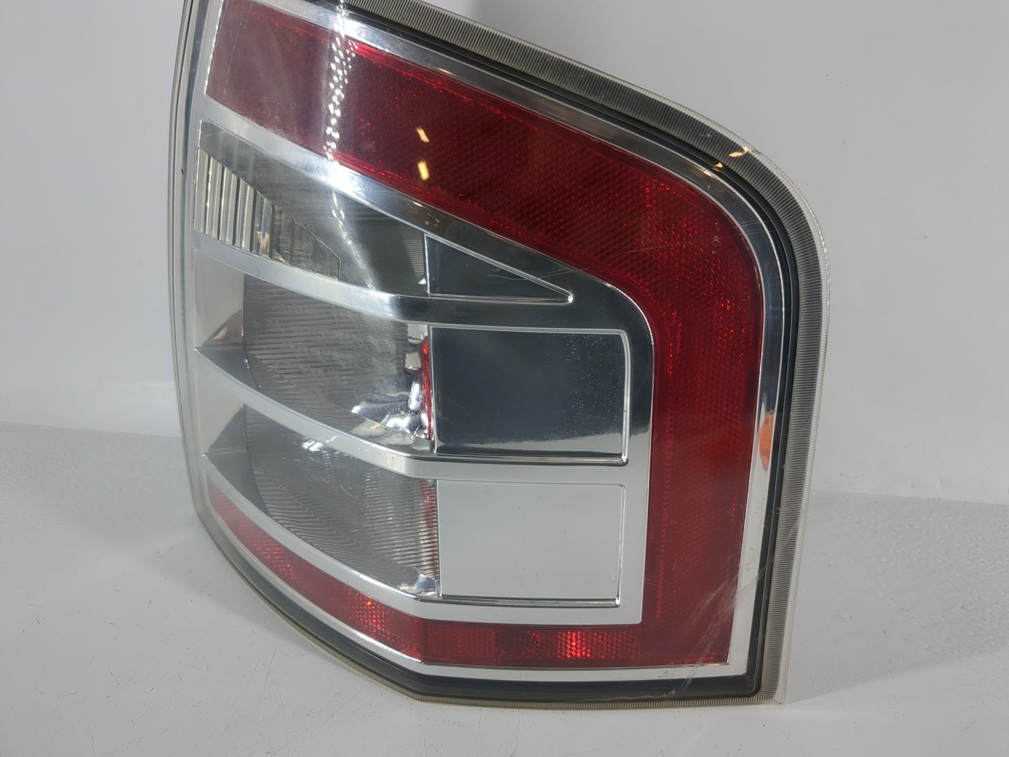 2007 Ford Edge Passenger Right Side Tail Light Taillight Deck Lid Mounted - Oemusedautoparts1.com