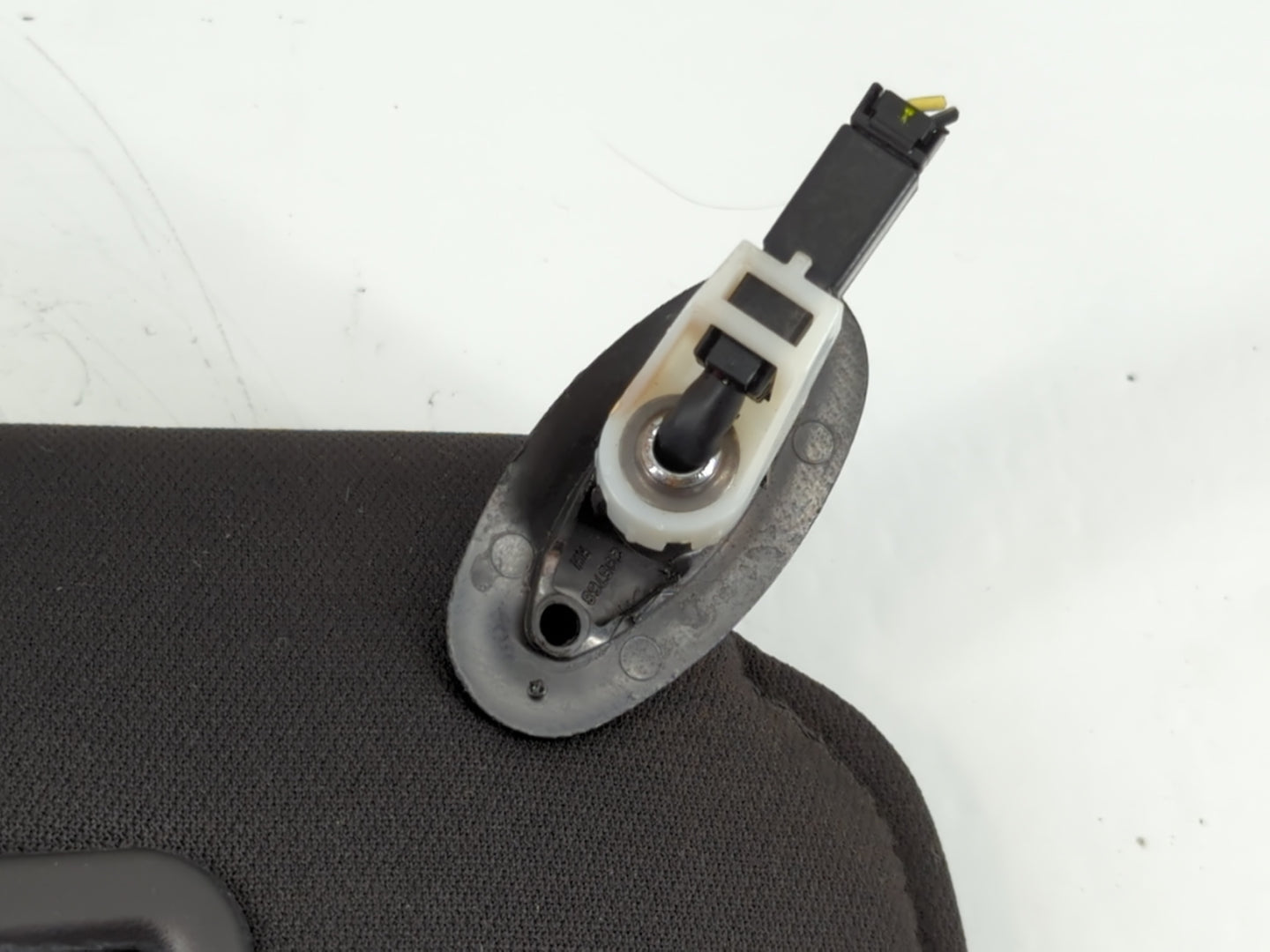 2008-2009 Ford Escape Sun Visor Shade Replacement Passenger Right Mirror Fits Fits 2008 2009 OEM Used Auto Parts - Oemusedau
