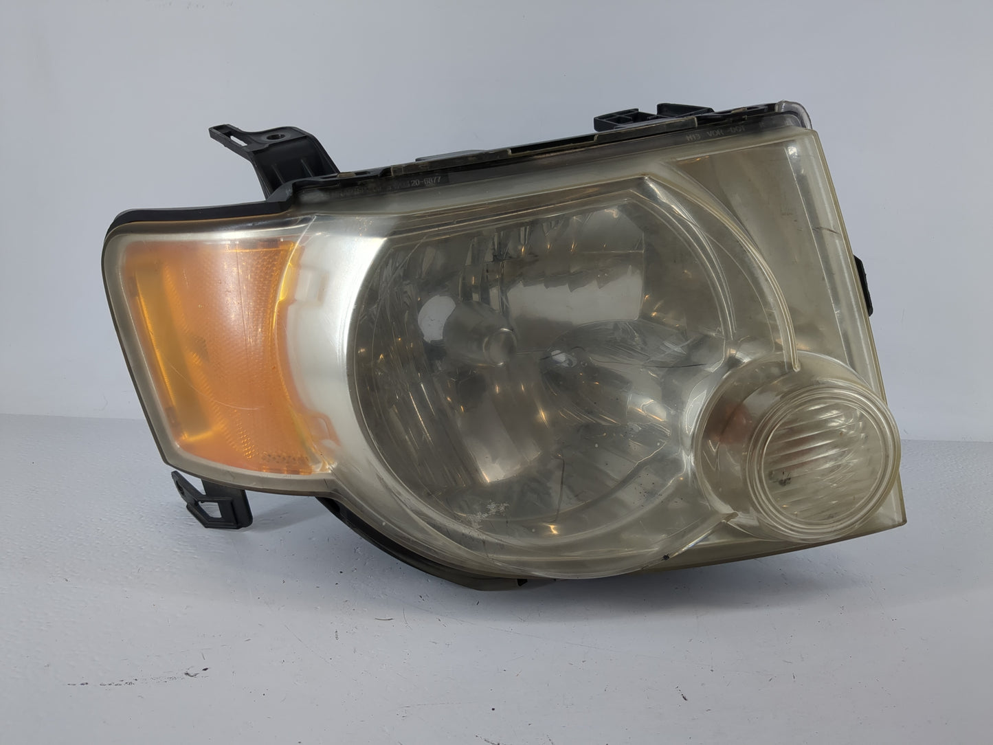 2008-2012 Ford Escape Passenger Right Oem Head Light Headlight Lamp - Oemusedautoparts1.com