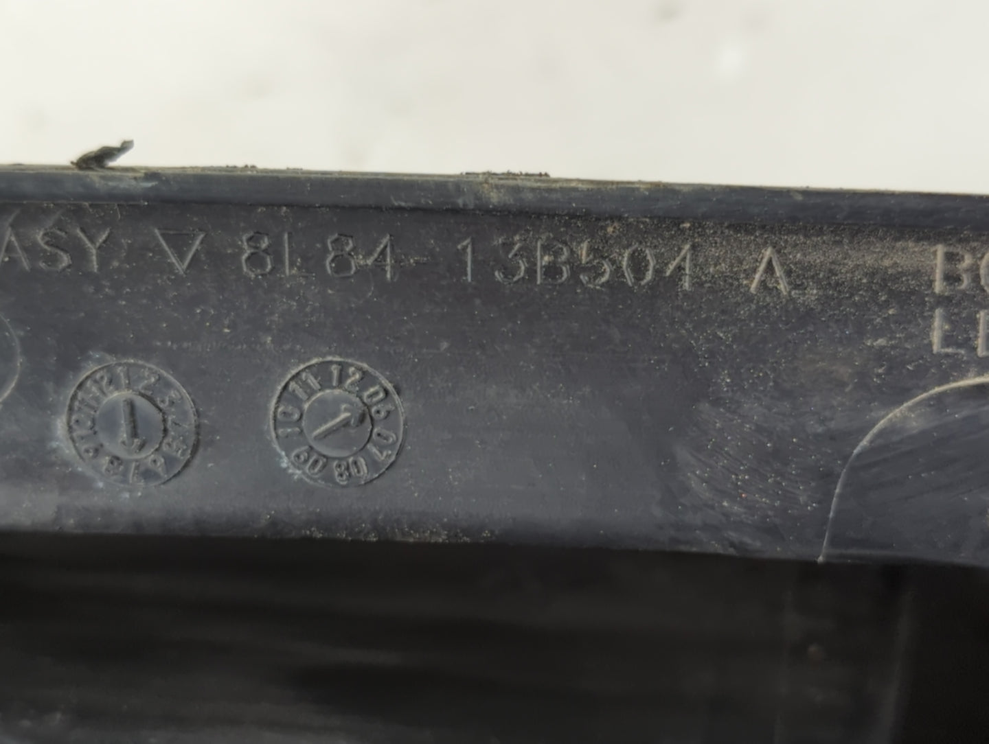 2008-2012 Ford Escape Tail Light Assembly Driver Left OEM P/N:8L84-13B504 A Fits Fits 2008 2009 2010 2011 2012 OEM Used Auto