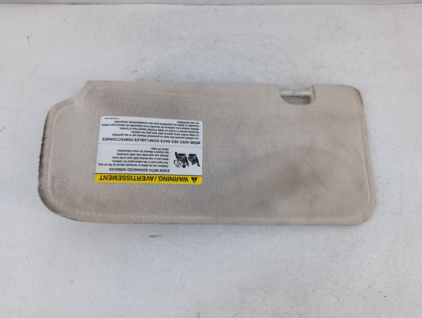 2008-2009 Ford Escape Sun Visor Shade Replacement Passenger Right Mirror Fits Fits 2008 2009 OEM Used Auto Parts - Oemusedau