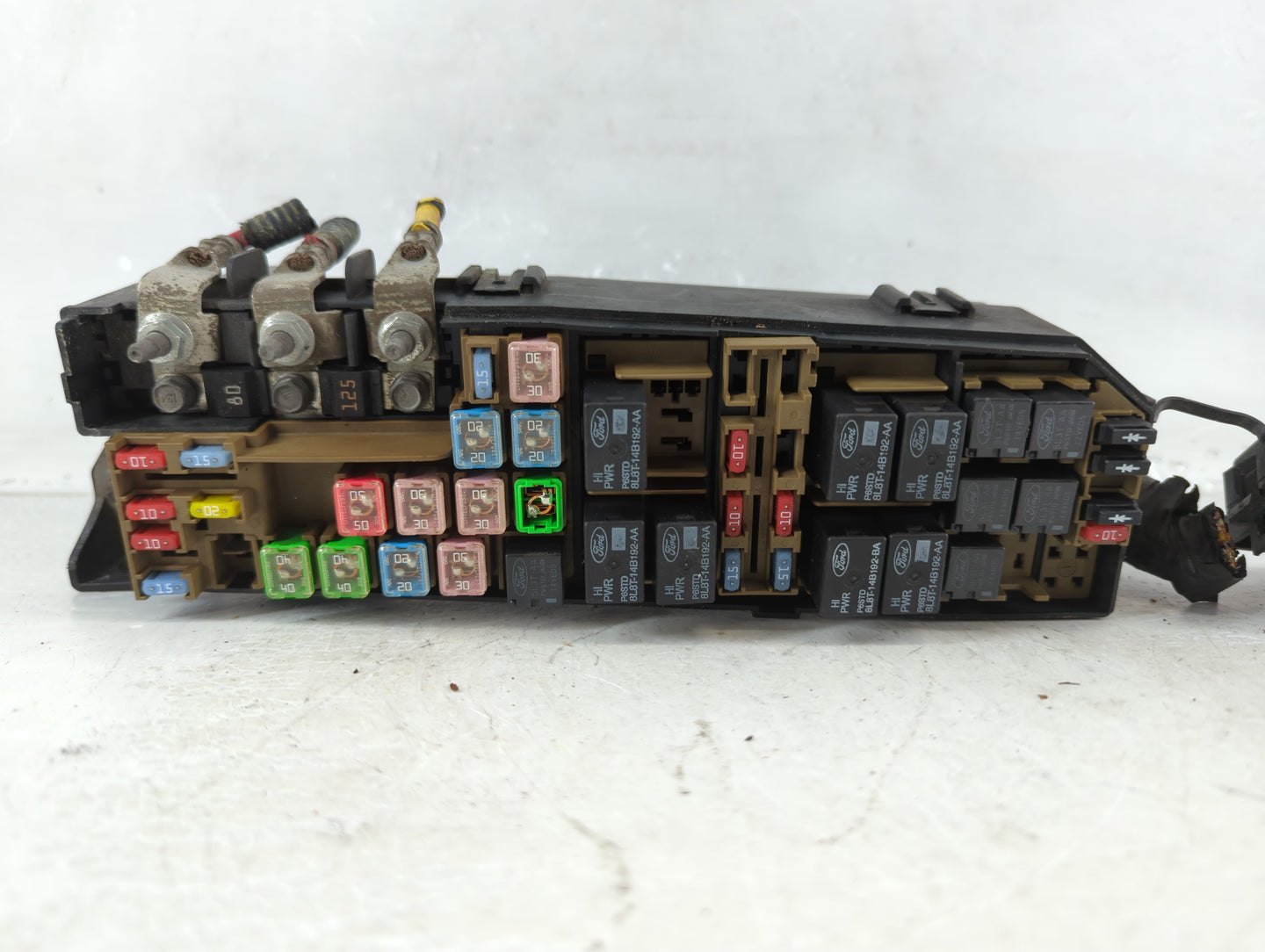 2008 Ford Escape Fusebox Fuse Box Panel Relay Module P/N:8L8T-14A003-AE Fits OEM Used Auto Parts - Oemusedautoparts1.com