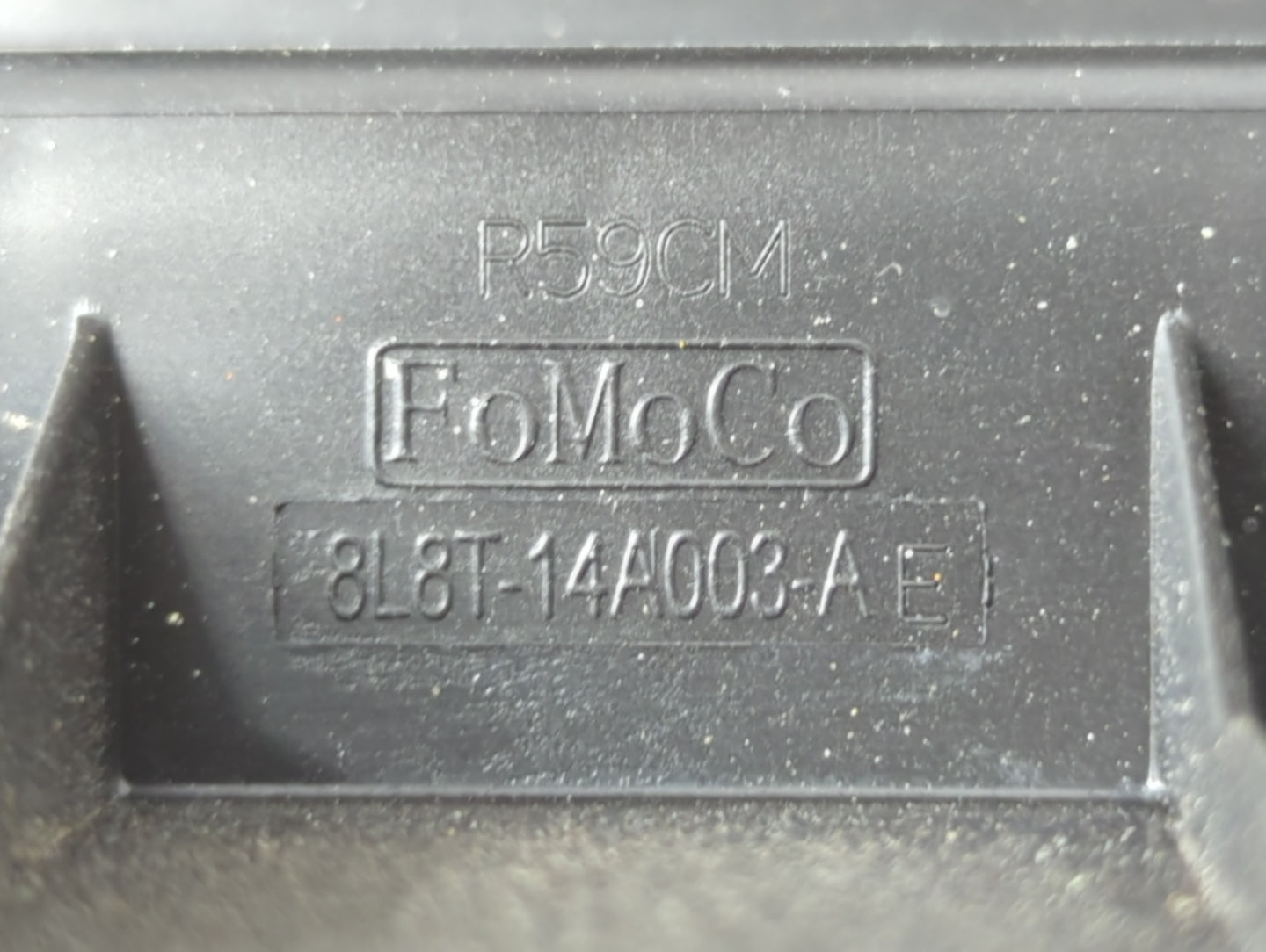 2008 Ford Escape Fusebox Fuse Box Panel Relay Module P/N:8L8T-14A003-AE Fits OEM Used Auto Parts - Oemusedautoparts1.com