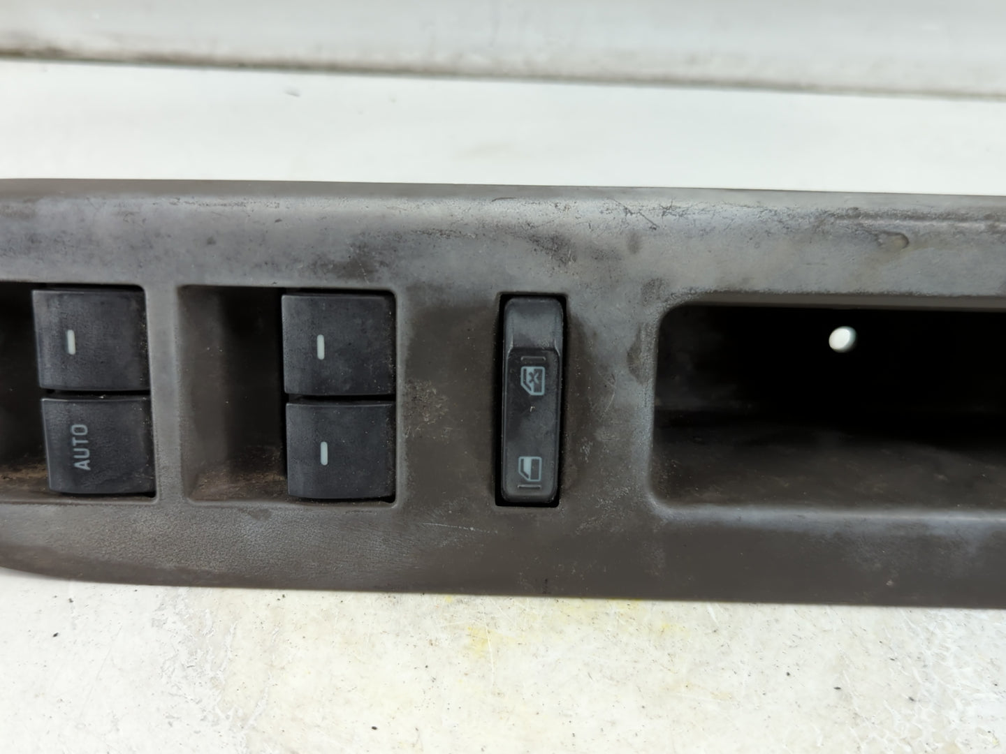 2008-2012 Ford Escape Master Power Window Switch Replacement Driver Side Left P/N:8L8T-14540-AB Fits Fits 2008 2009 2010 201