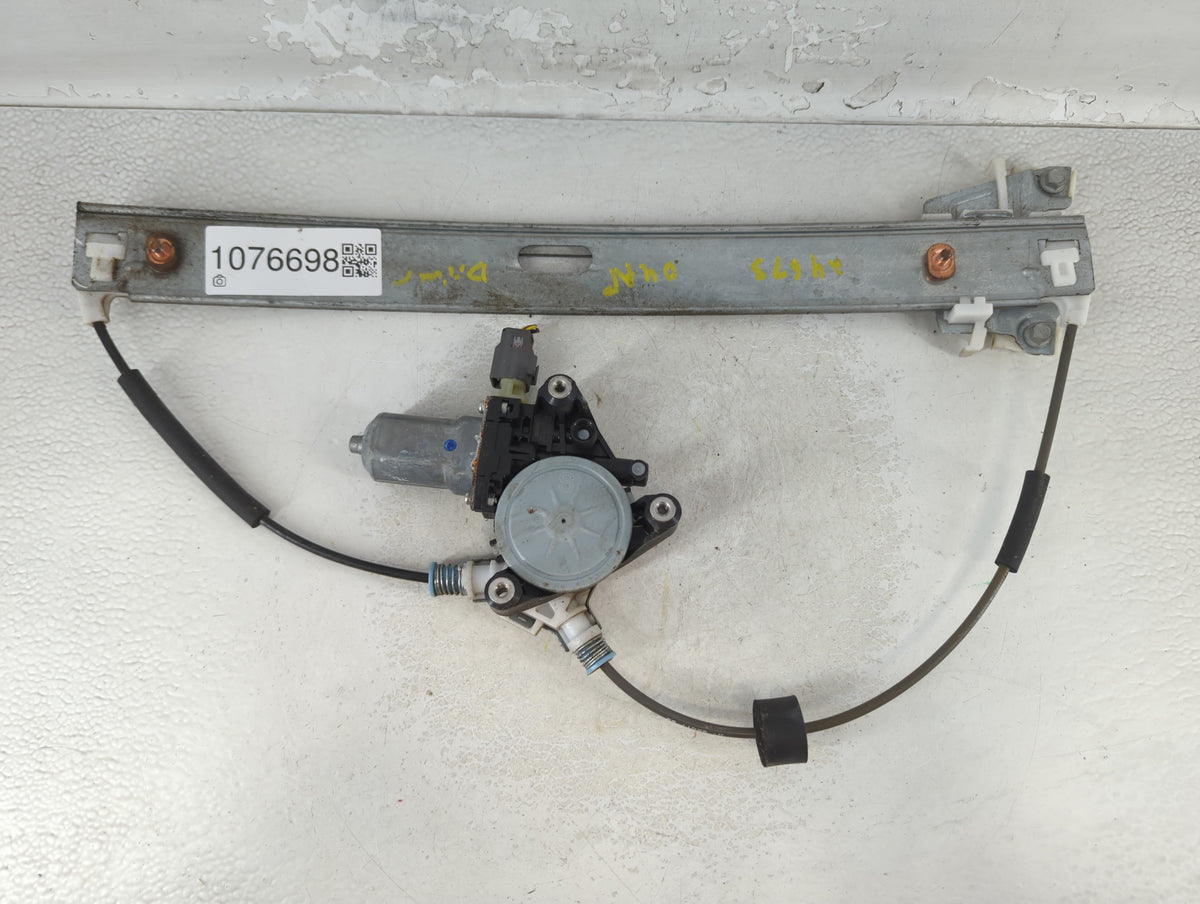 2008-2012 Ford Escape Driver Left Front Window Regulator 1076698 - Oemusedautoparts1.com