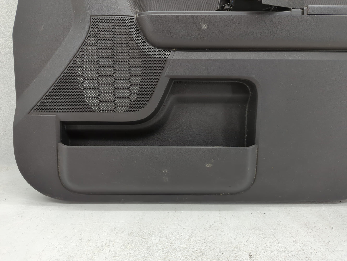 2008 Ford Escape Front Right Passenger Interior Door Panel Trim - Oemusedautoparts1.com