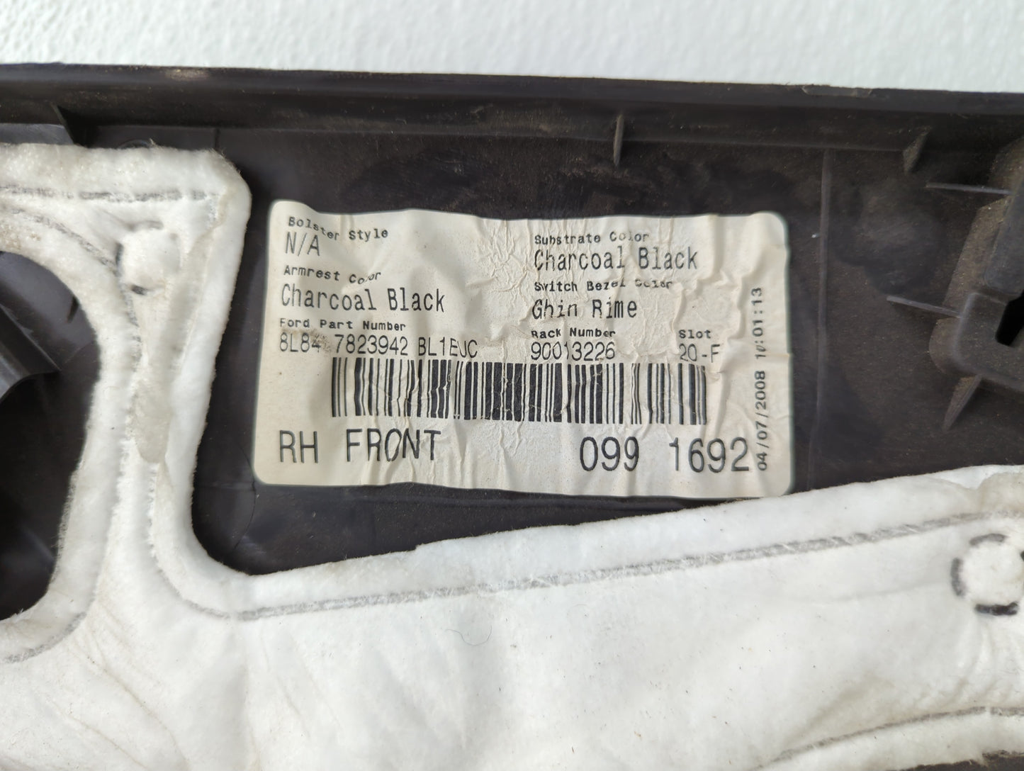 2008 Ford Escape Front Right Passenger Interior Door Panel Trim - Oemusedautoparts1.com