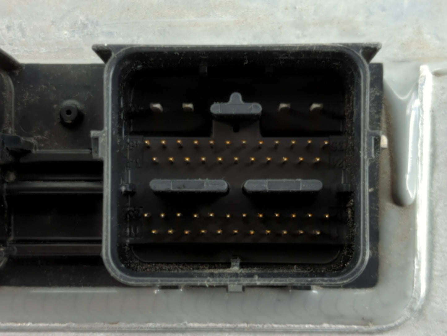 2008 Ford Escape PCM Engine Control Computer ECU ECM PCU OEM P/N:8L8A-12A650-APB Fits Fits 2009 OEM Used Auto Parts - Oemuse