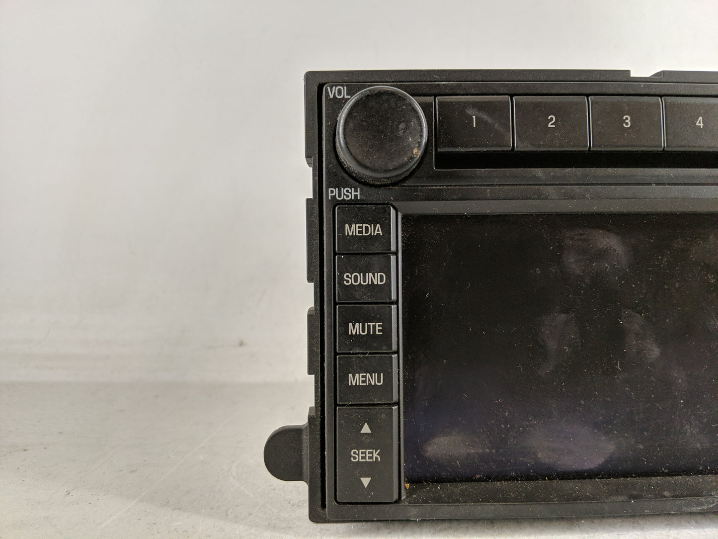 2008 Ford Escape Radio AM FM Cd Player Receiver Replacement P/N:8L8T-18K931-AE Fits OEM Used Auto Parts - Oemusedautoparts1.