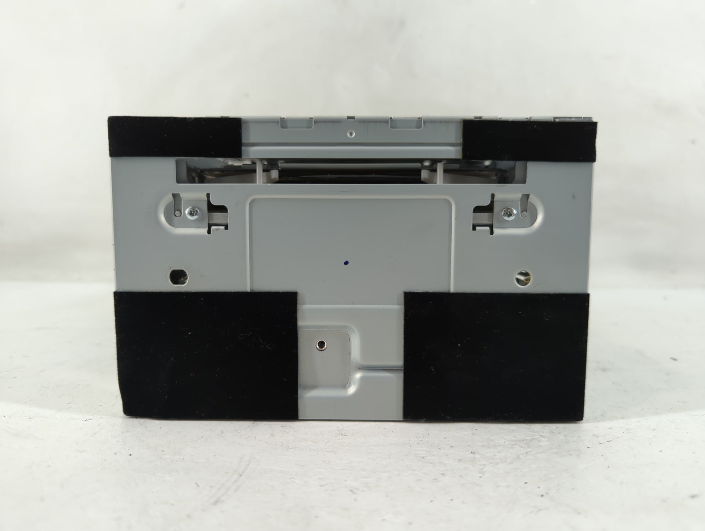 2008-2009 Ford Escape Radio AM FM Cd Player Receiver Replacement P/N:8S4T18C869EM Fits Fits 2008 2009 2010 OEM Used Auto Par