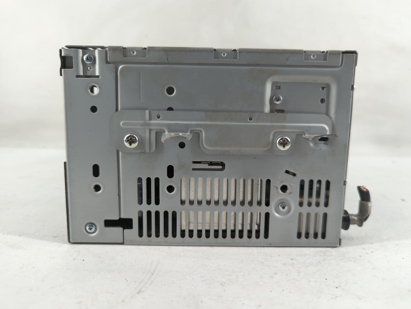 2008-2009 Ford Escape Radio AM FM Cd Player Receiver Replacement P/N:8S4T18C869EM Fits Fits 2008 2009 2010 OEM Used Auto Par