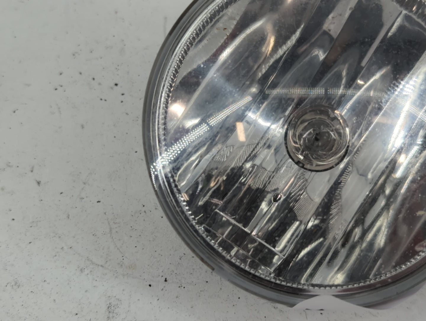 2007-2010 Ford Escape Passenger Right Oem Fog Light Lamp - Oemusedautoparts1.com