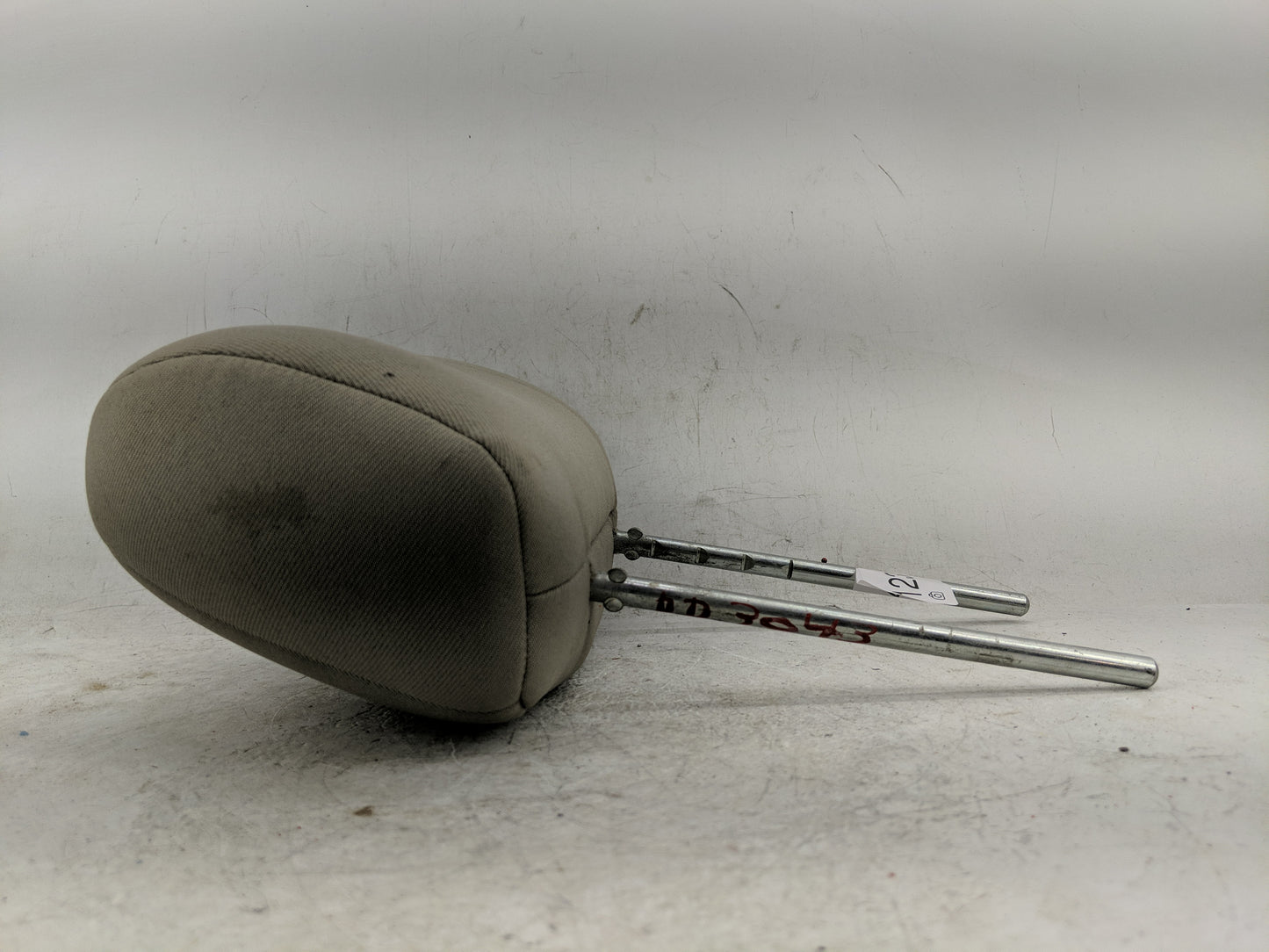 2008 Ford Escape Headrest Head Rest Front Driver Passenger Seat Fits OEM Used Auto Parts - Oemusedautoparts1.com