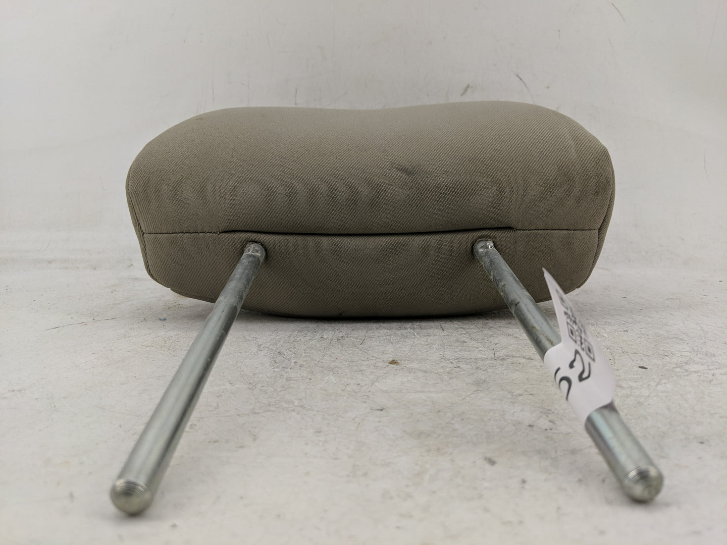 2008 Ford Escape Headrest Head Rest Rear Seat Fits OEM Used Auto Parts - Oemusedautoparts1.com