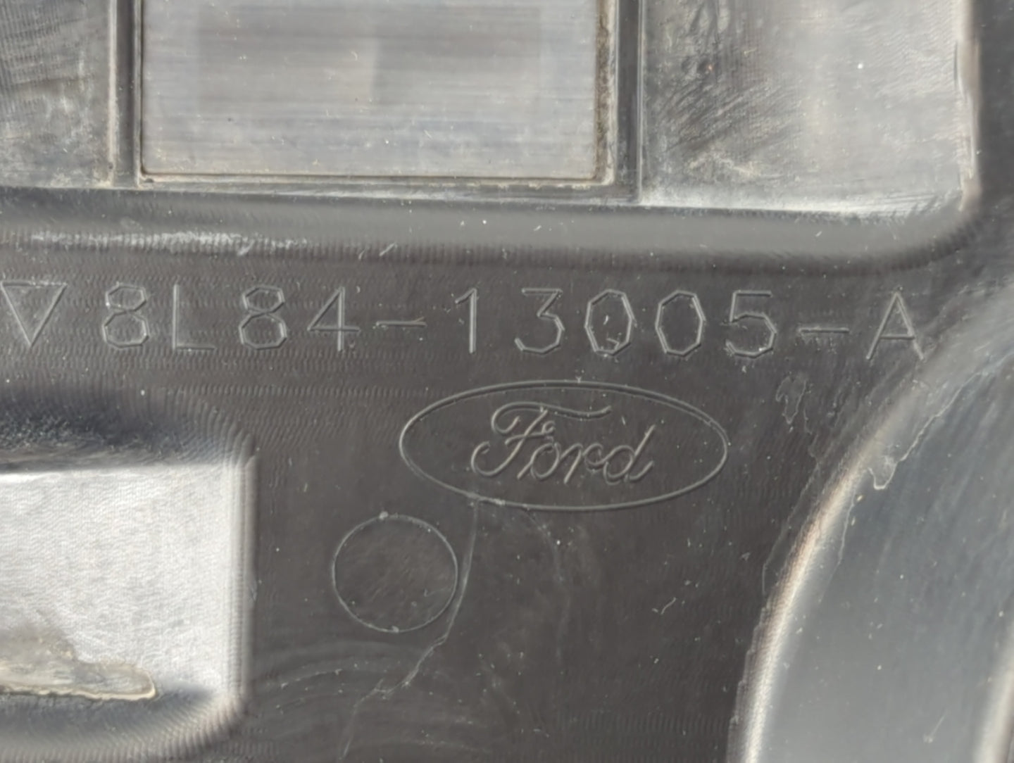 2008 Ford Escape Passenger Right Oem Head Light Headlight Lamp - Oemusedautoparts1.com