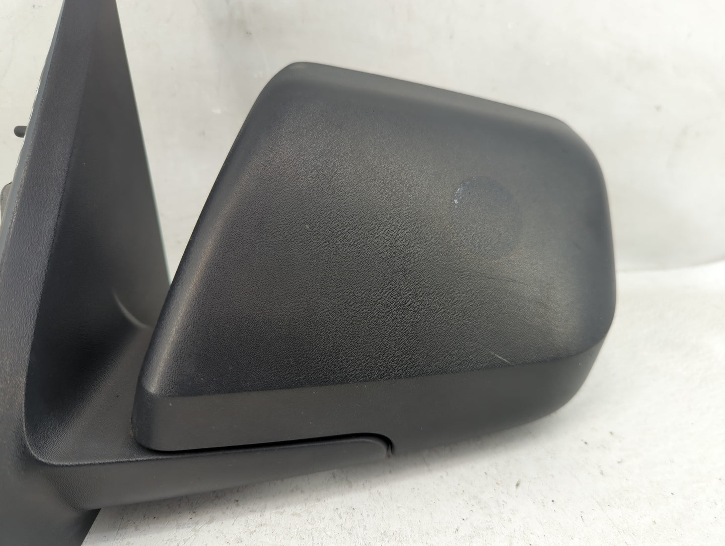 2008-2009 Ford Escape Driver Side View Mirror - Left Door Mirror OEM Used - Oemusedautoparts1.com