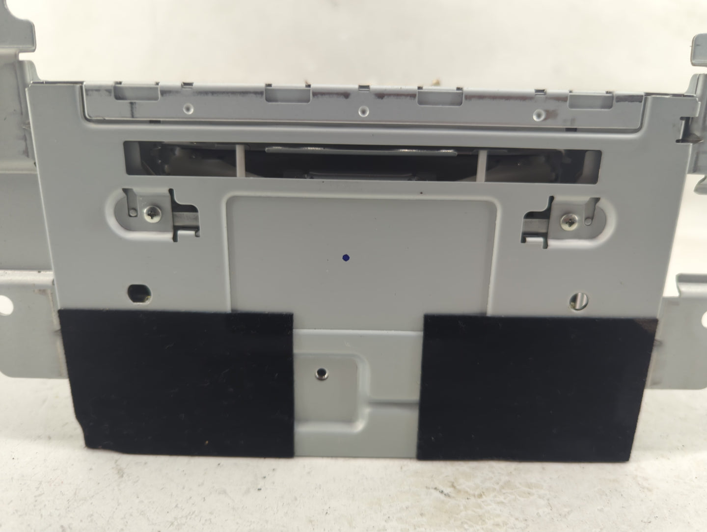 2008 Ford Escape Radio AM FM Cd Player Receiver Replacement P/N:8L8T18C869BR33P2 Fits OEM Used Auto Parts - Oemusedautoparts