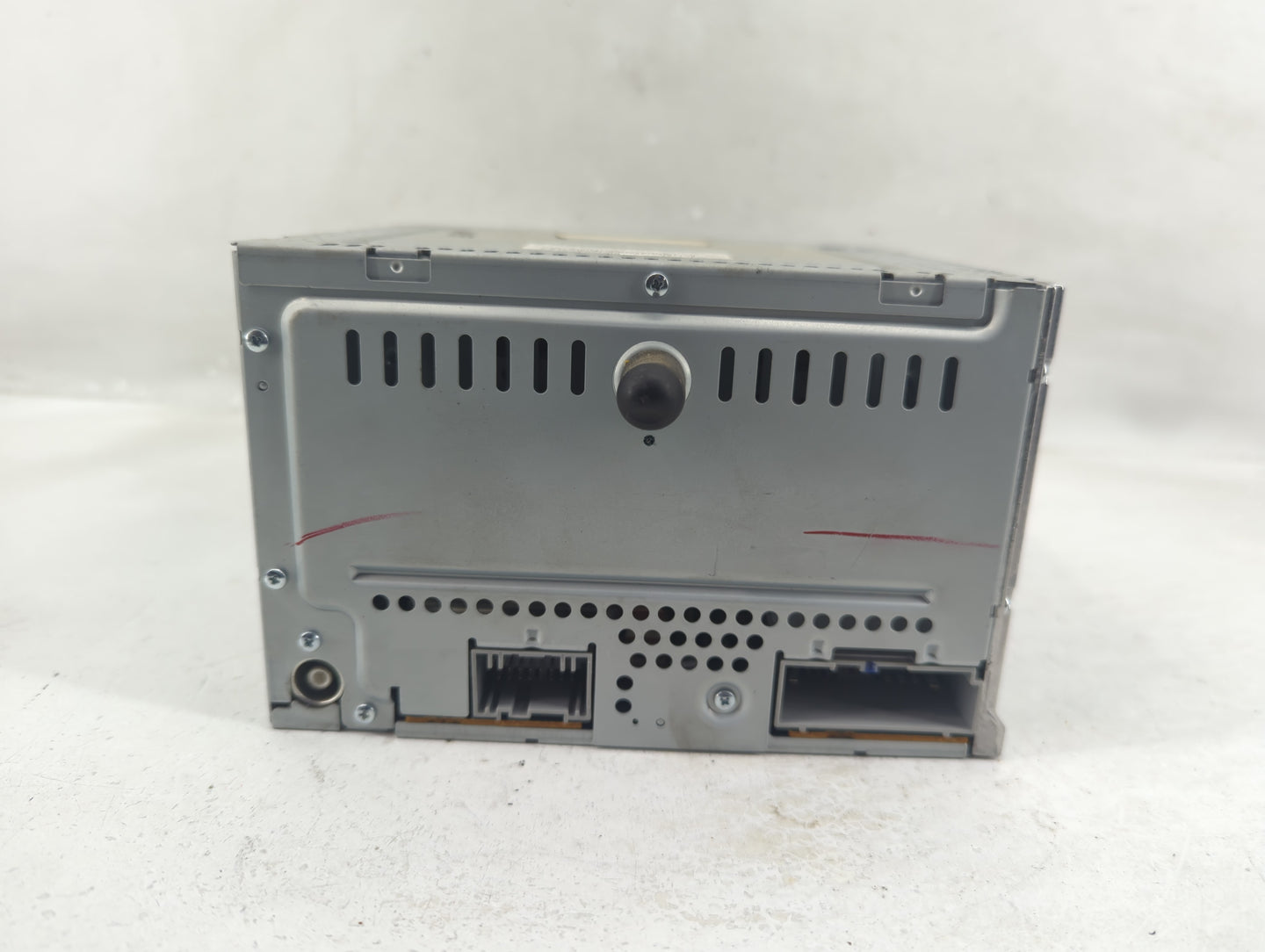 2008 Ford Escape Radio AM FM Cd Player Receiver Replacement P/N:8L8T18C869BM33P2 Fits OEM Used Auto Parts - Oemusedautoparts