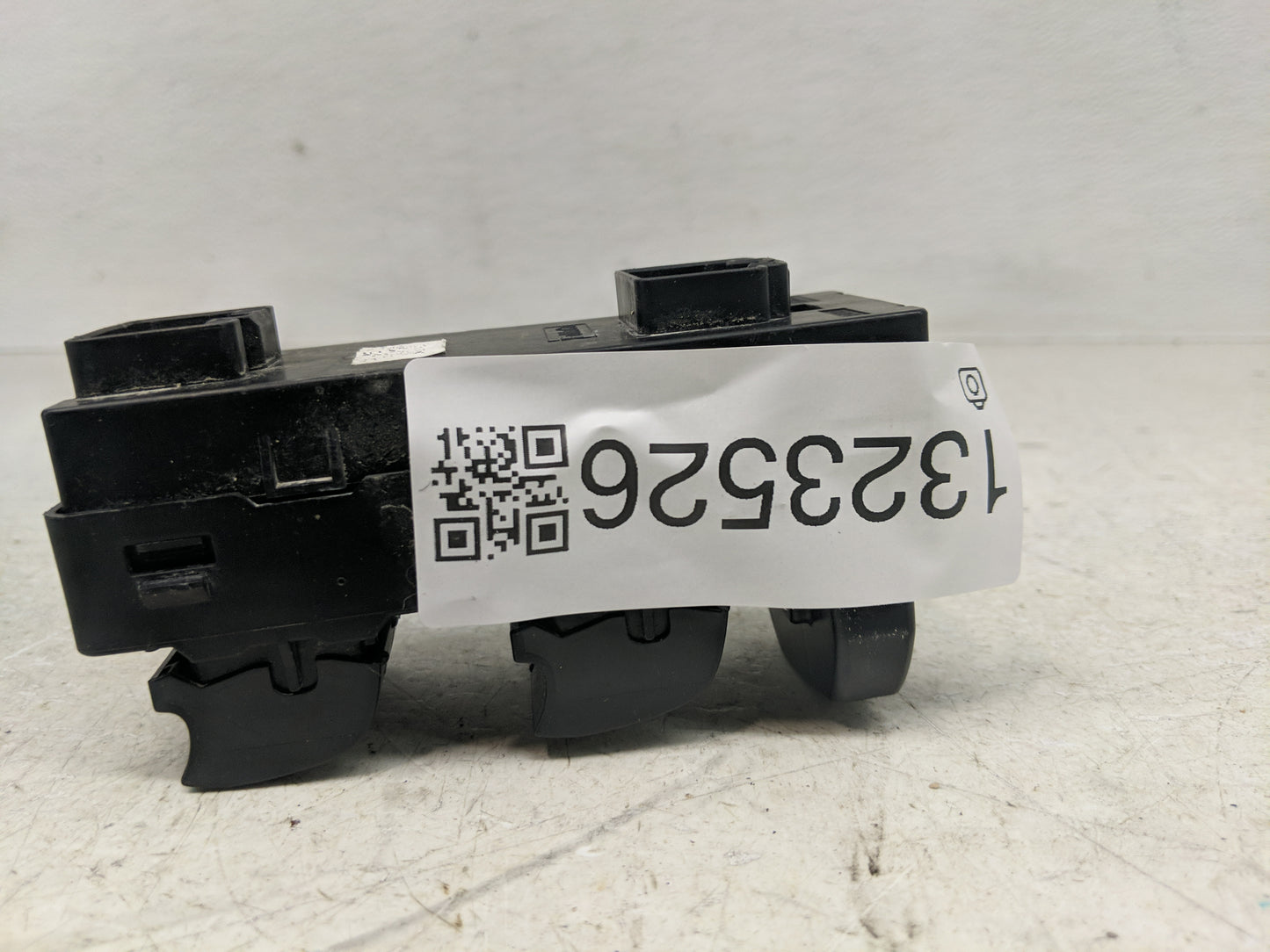 2008 Ford Escape Master Power Window Switch Replacement Driver Side Left P/N:DWS701 Fits OEM Used Auto Parts - Oemusedautopa