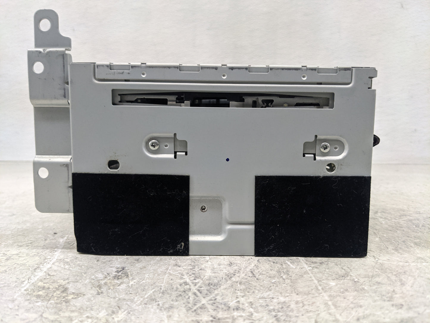 2008 Ford Escape Radio AM FM Cd Player Receiver Replacement Fits OEM Used Auto Parts - Oemusedautoparts1.com