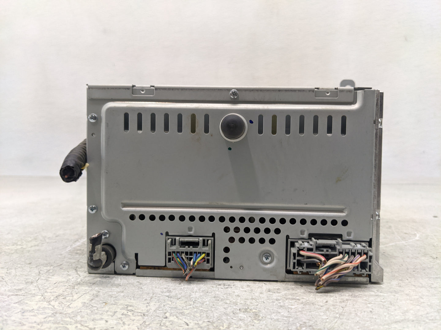 2008 Ford Escape Radio AM FM Cd Player Receiver Replacement Fits OEM Used Auto Parts - Oemusedautoparts1.com