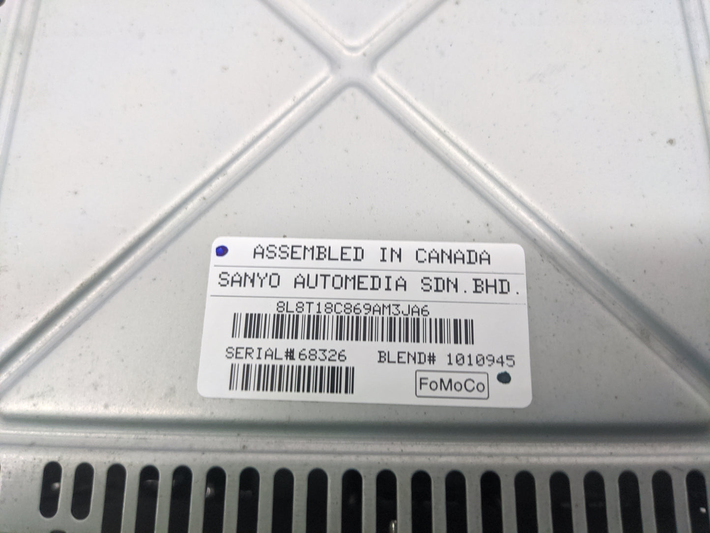 2008 Ford Escape Radio AM FM Cd Player Receiver Replacement P/N:8L8T18C869 Fits OEM Used Auto Parts - Oemusedautoparts1.com