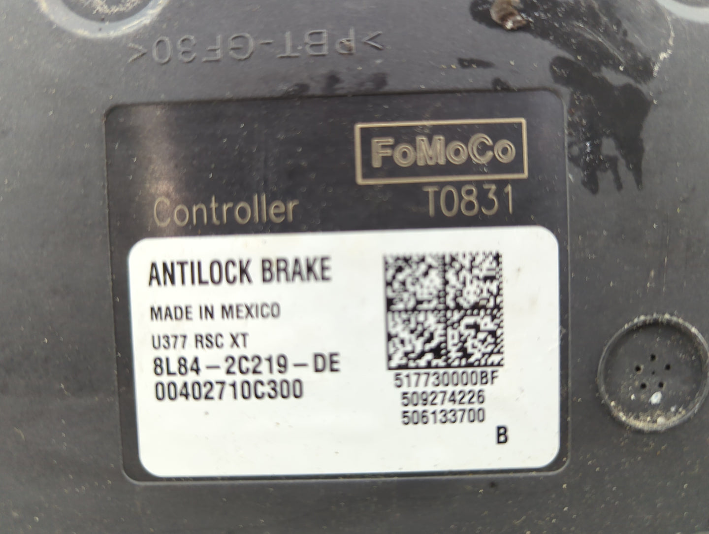 2008 Ford Escape ABS Pump Control Module Replacement P/N:8L84-2C219-DE Fits OEM Used Auto Parts - Oemusedautoparts1.com
