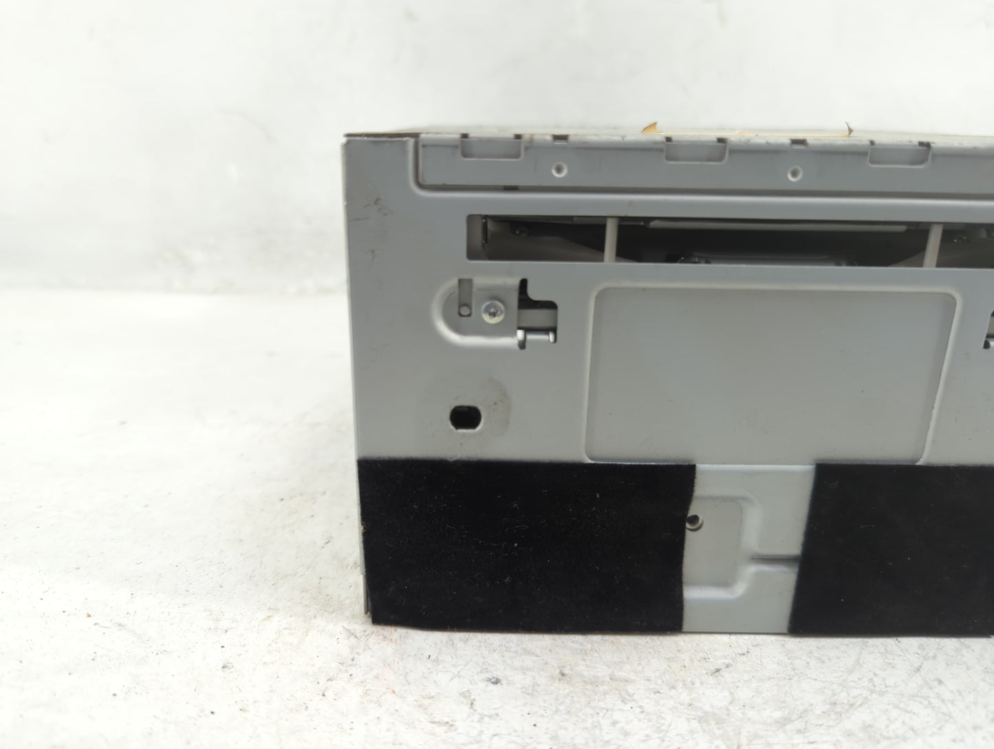 2008 Ford Escape Radio AM FM Cd Player Receiver Replacement P/N:8L8T18C869AM Fits Fits 2009 OEM Used Auto Parts - Oemusedaut